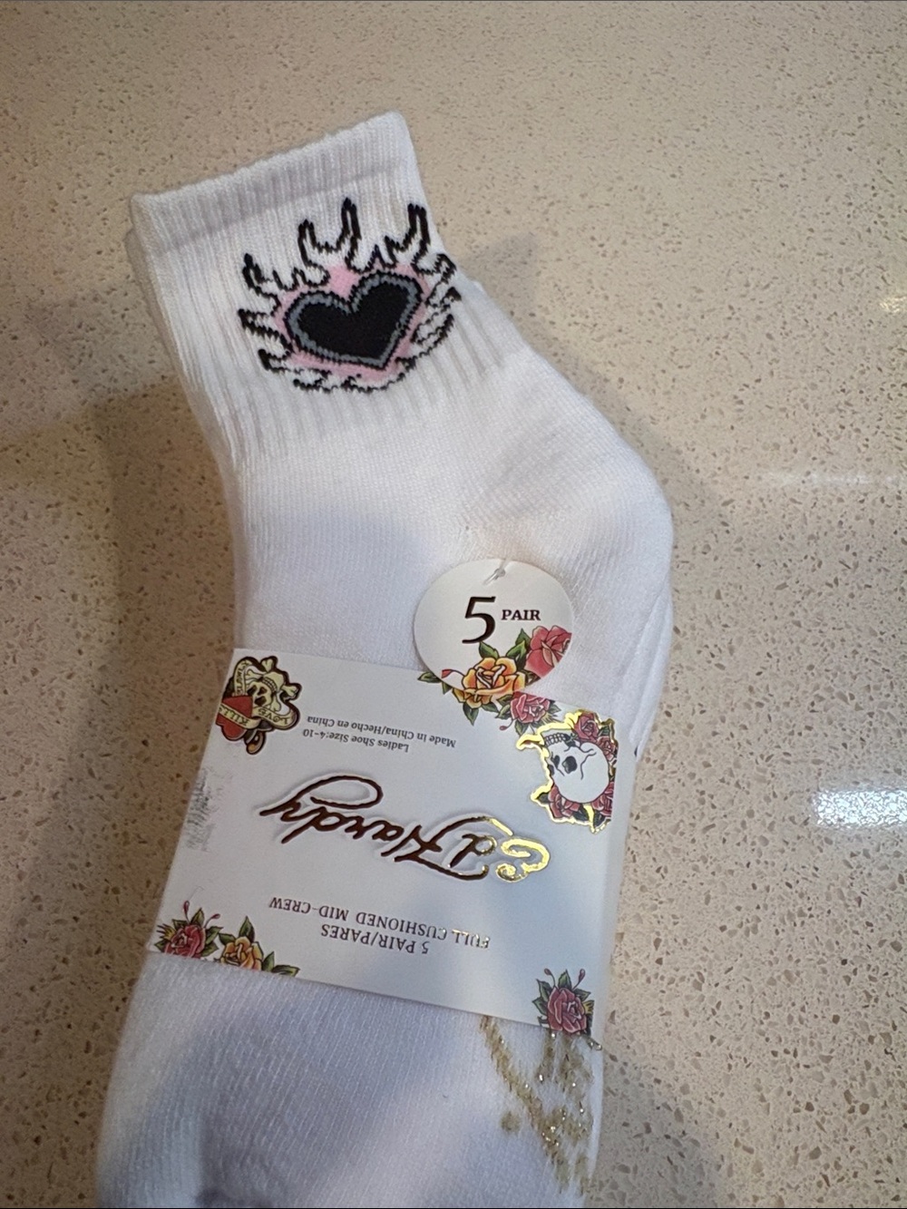 Ed Hardy Set of 5 Pairs of White Crew Socks NWT
